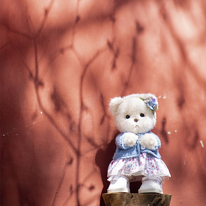 Медведь Lina TeddyTales "Незабудка", S, пудинговый, 20 см